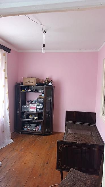 satliq evler: 3 otaqlı, 70 kv. m, Orta təmir — 6