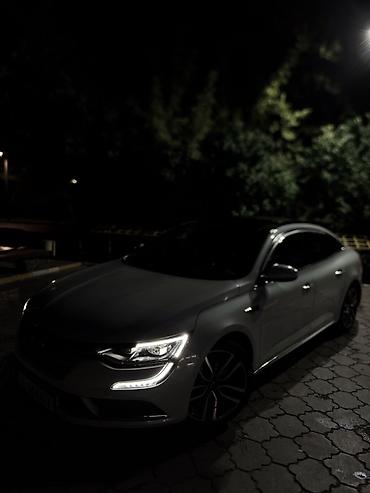 Renault Samsung: Renault Samsung sm6 белый седан бизнес-класса - Кузов: 4-дверный — 3
