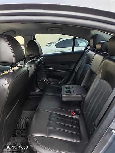 bobina opel astra h: Chevrolet Cruze LT sedan - Korpus: 4 qapılı sedan, tünd boz — 10