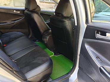 горить: Hyundai Sonata: 2011 г., 2 л, Автомат, Газ, Седан — 6