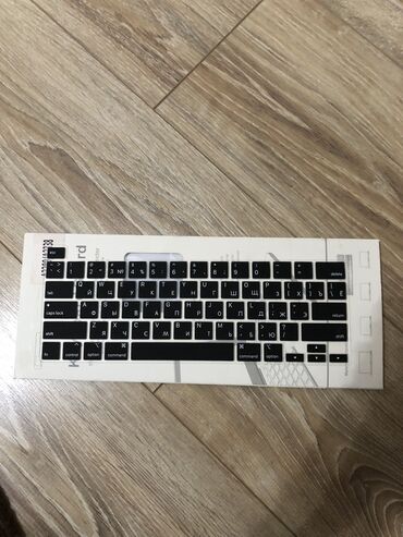 ноутбуки мак: Продаю чехол для клавиатуры мака