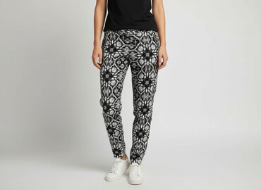 spodnie z pluszu: Spodnie materiałowe damskie, rozmiar M