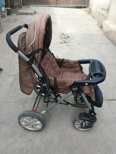 ходунки толокар in Кыргызстан | ИГРУШКИ: Продаю коляску б/У в хорошем состоянии 4000 и детские ходунки