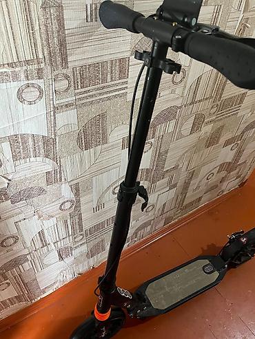 scooter samokatlar: Şəhər üçün yığcam və praktik şosseli skuter - Mexaniki (elektriksiz) — 1