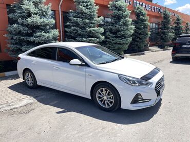 Hyundai: Hyundai Sonata: 2018 г., 2 л, Автомат, Бензин, Седан