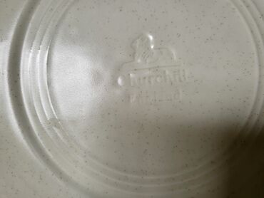 Kuhinjski setovi: Tanjiri engleski Churchill 70,80te. Tanjiri perfektni engleski na lalafo.rs — 14 Kuhinjski setovi: Tanjiri engleski Churchill 70,80te. Tanjiri perfektni engleski — 14