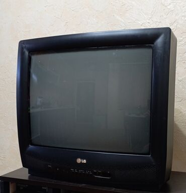 маленький телевизор: Продаю Телевизор LG всё работает, с пультом в хорошем состоянии