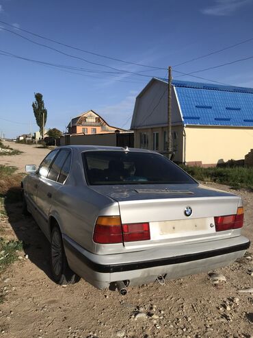 195 65 15 с: BMW 5 series: 1992 г., 2 л, Механика, Бензин, Седан