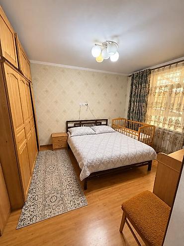 Үйлөрдү сатуу: 6 бөлмө жана андан көп, 276 м², 5 соток, Бишкек, Менчик ээси — 7