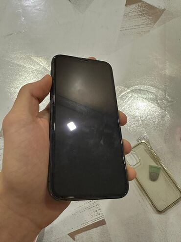 Apple iPhone: IPhone 11 Pro, Б/у, 256 ГБ, Space Gray, Чехол, 86 % — 1