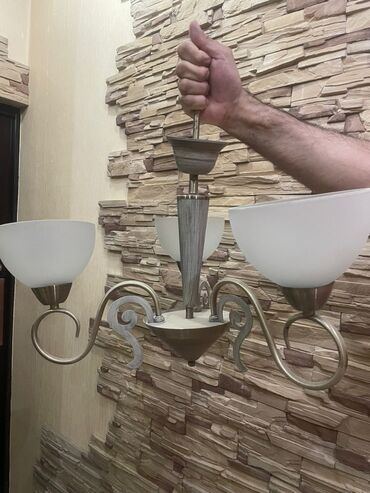 Lixiang: Çılçıraq, 3 lampa, Metal