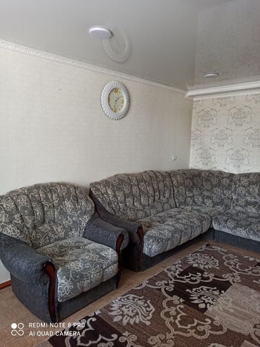 мебель мягкая: Угловой диван, цвет - Серый, Б/у