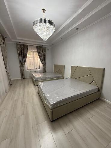 Продажа коттеджей и домов: 🏡 2 дома на одном участке — действительно уникальное предложение! 📍 — 4