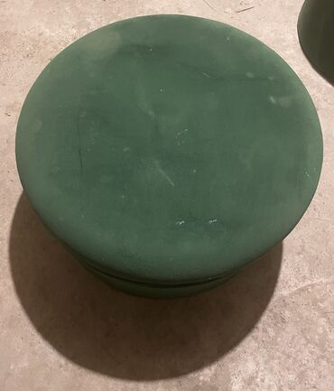 staklene stolice: Stool, color - Green, Used