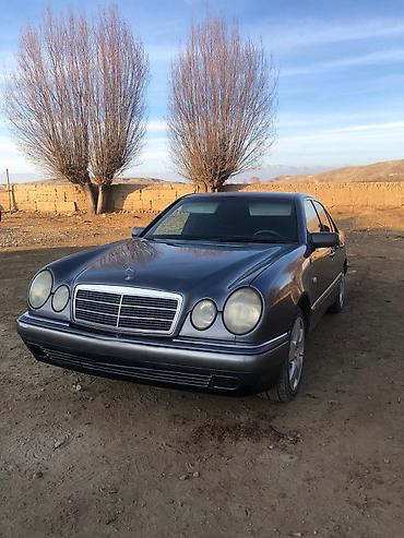м111: Mercedes-Benz E-Class: 1996 г., 2.3 л, Механика, Бензин, Седан — 6