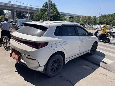 BYD: BYD E2: 2022 г., 0.1 - engine capacity л, Автомат, Электромобиль, Хетчбек — 2