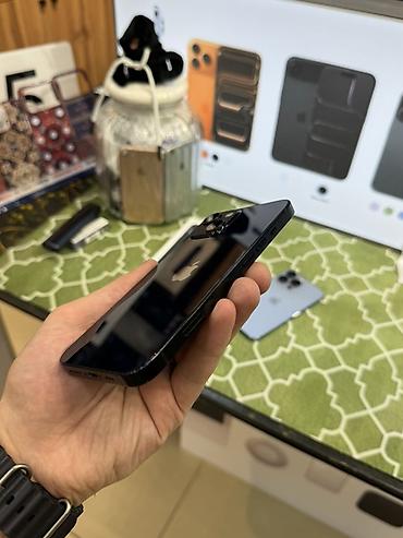 Apple iPhone: IPhone 13, Qara — 6