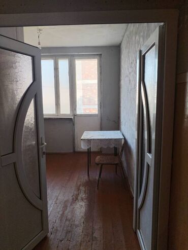 mingəçevir kirayə evlər 2022: Sumqayit seher 10mkrayonda. bina 65. 5 metebeli binanin 5 mertebesi