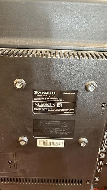 jack e4: Телевизор Skyworth 32W4, диагональ 32". Особенности и разъёмы: - — 2