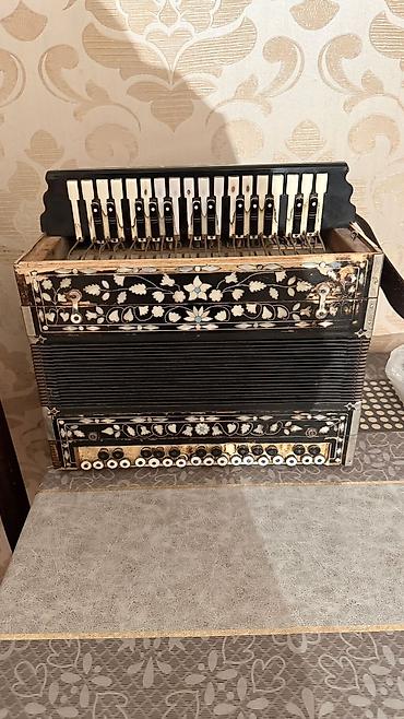 sədəfli tar: Akustik Akkordeon, İşlənmiş, Ünvandan götürmə — 4