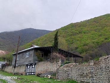 Həyət evi alıram: Iki mərtəbəli ev satılır. ətraflı məlumat üçün əlaqə telefona zəng — 10