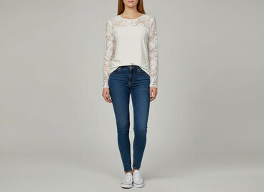 bluzki z aplikacja: Bluzka damska, rozmiar S