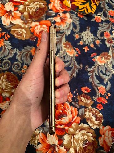 Apple iPhone: IPhone 11 Pro, 256 ГБ, Золотой, Чехол, 79 % — 7