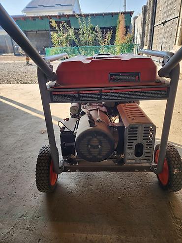 аккумуляторы выездной: Бензогенератор KEMAGE KM6500 - Номинальное напряжение: 220 В, частота — 3