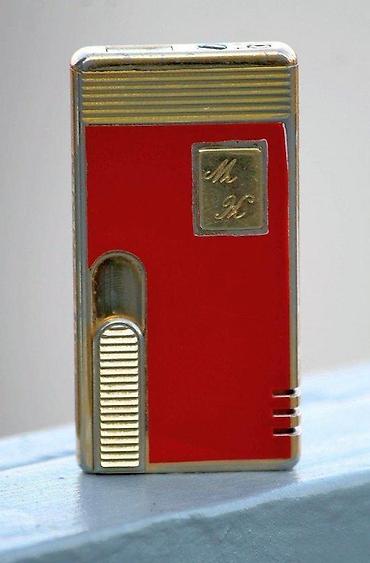 Ostali kućni aparati: Vintage BENTLEY upaljač 1980. god. Vintage, vrlo težak, masivan — 1