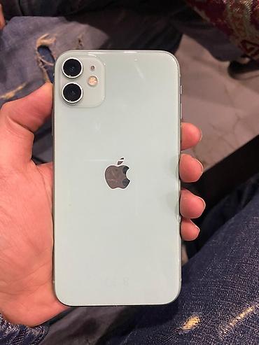 Apple iPhone: IPhone 11 — 7