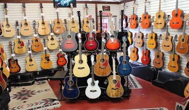 baliqciliq levazimatlari lalafo: Akustik gitara, Fender, 6 sim, Yeni, Ödənişli çatdırılma, Pulsuz çatdırılma