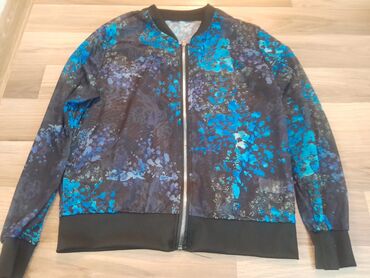 Dəstlər, kostyumlar: Hər biri 5 azn. xs s, l razmer var 1) Zolaqlı kardiqan - Rəng: yaşıl — 3