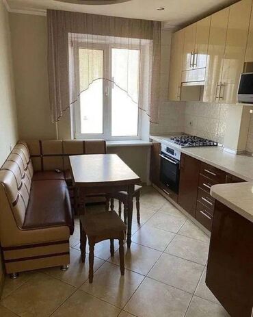 сдаю квартиру частный дом: 1 бөлмө, Кыймылсыз мүлк агенттиги, Чогуу жашоосу жок, Толугу менен эмереги бар