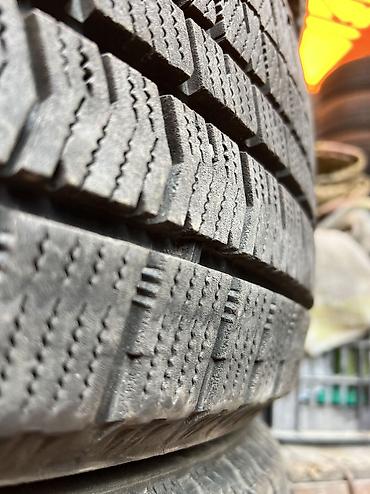 Шины: Шины 235 / 50 / R 18, Зима, Б/у, Комплект, Япония, Bridgestone — 3