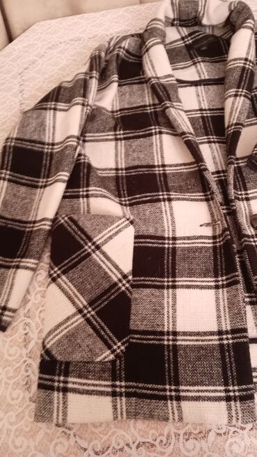 Kardiqanlar, jaketlər: Qadın üçün qara-ağ kvadrat naxışlı jaket/kardiqan - Model: klassik — 4