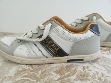 patike esprit: Trainers, Basconi, size - 40