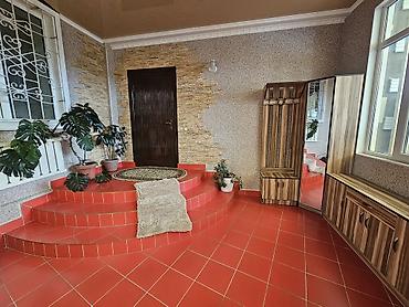 Долгосрочная аренда домов: 175 м², 6 комнат — 2
