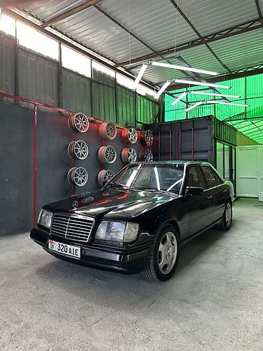 124 купе: Mercedes-Benz W124: 1993 г., 3.2 л, Механика, Бензин, Седан — 3