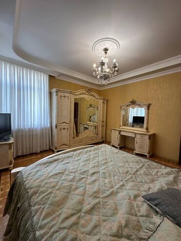 Yeni tikili: 3 otaqlı, Yeni tikili, m. 8 Noyabr, 140 kv. m — 10