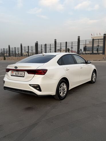 Kia: Kia K3: 2019 г., 1.6 л, Вариатор, Бензин, Седан — 4