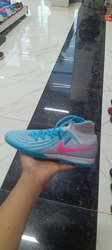 nike dunk: Представляем мужские кроссовки Nike, идеально подходящие для футзала — 2