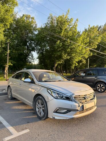 Hyundai: Hyundai Sonata: 2016 г., 2 л, Автомат, Газ, Седан