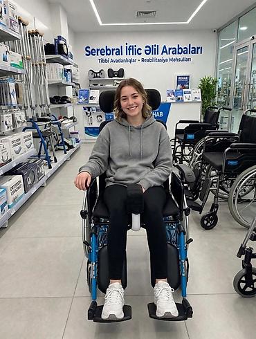 ortu: Serebral iflic üçün xüsusi reabilitasiya əl arabası - Uşaq və — 1