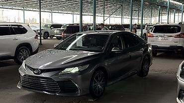 camry 55 exclusive: Toyota Camry: 2023 г., 2.5 л, Автомат, Гибрид, Седан — 3