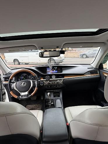 Lexus: Lexus ES: 2015 г., 2.5 л, Вариатор, Гибрид, Седан — 11