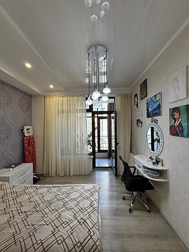 Продажа квартир: 4 комнаты, 130 м², Элитка, 5 этаж, Дизайнерский ремонт — 10