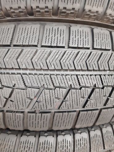 диска на 15: Шины 195 / 65 / R 15, Зима, Б/у, Пара, Япония, Bridgestone