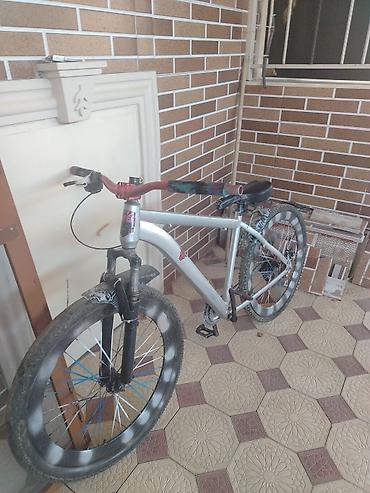teker velosiped: Dağ velosipedi – 26liq arxa təkər partlaqdi mtbdi rəng zavod deyil — 8