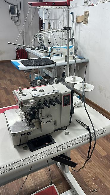 Промышленные швейные машинки: Срочно продаю 1. прямострочные швейные машинки 2. 4х нитка 3 — 3
