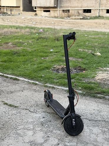 Elektrikli samokatlar: Elektrik skuter – qara rəng - Şəhər içi rahat hərəkət üçün yığcam — 11